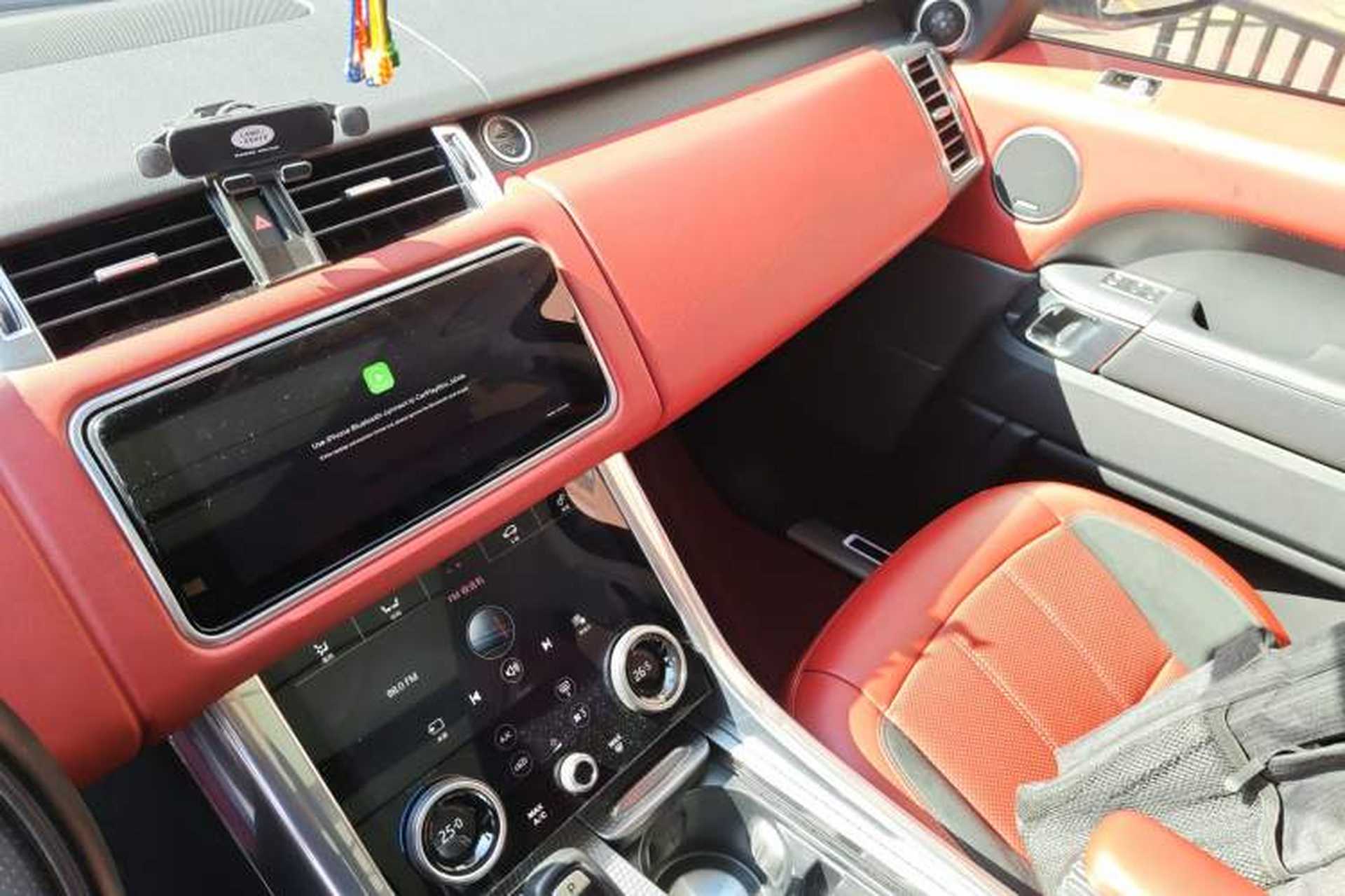 Used Land Rover Range Sport 2020 3.0 L6 HSE DYNAMIC Audio And AC Panel