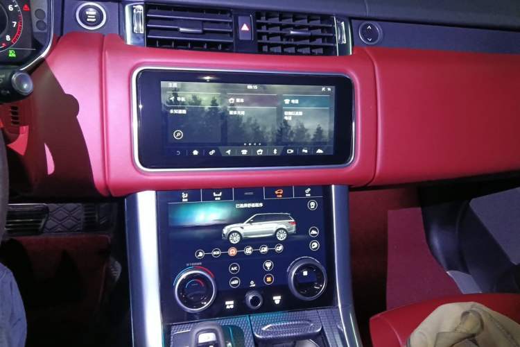 Used Land Rover Range Sport 2020 3.0 L6 HST Audio And AC Panel
