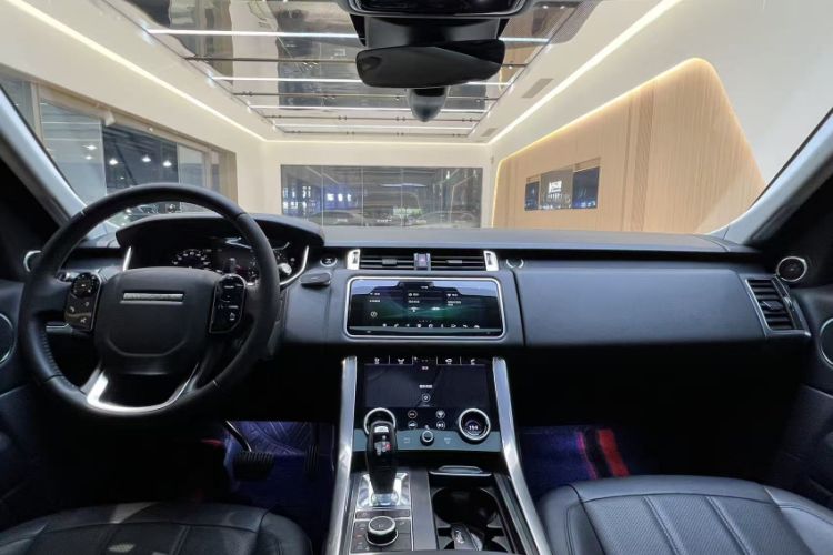 Used Land Rover Range Sport 2020 3.0 L6 SE Audio And AC Panel