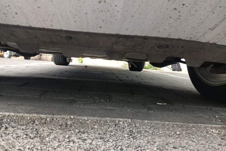 Used Land Rover Range Sport 2020 3.0 L6 HSE DYNAMIC Chassis Front