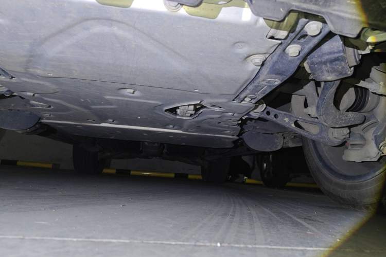 Used Land Rover Range Sport 2020 3.0 L6 HSE DYNAMIC Chassis Front