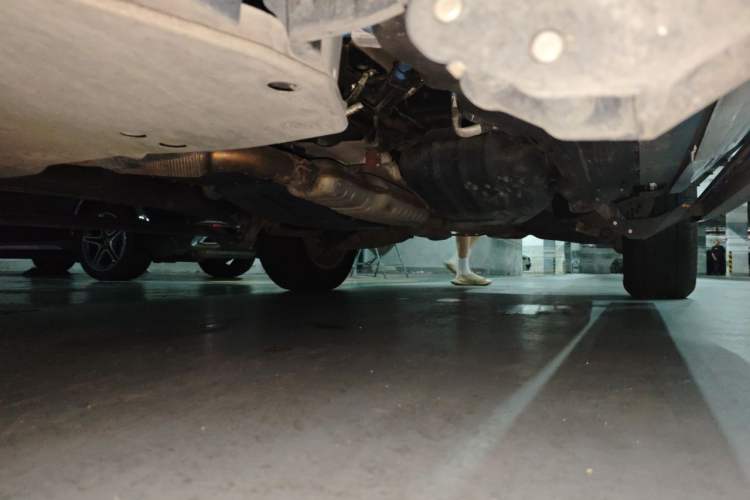 Used Land Rover Range Sport 2020 3.0 L6 SE Chassis Front Left