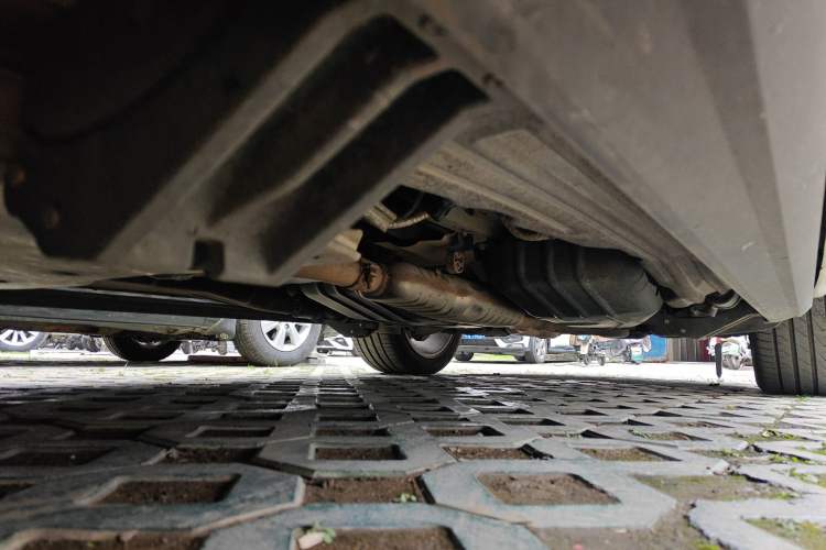 Used Land Rover Range Sport 2020 3.0 L6 HSE DYNAMIC Chassis Front Left