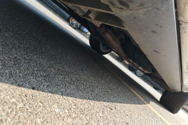 Used Land Rover Range Sport 2020 3.0 L6 HSE DYNAMIC Chassis Front Left