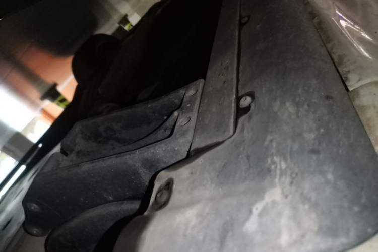 Used Land Rover Range Sport 2020 3.0 L6 HSE DYNAMIC Chassis Front Right