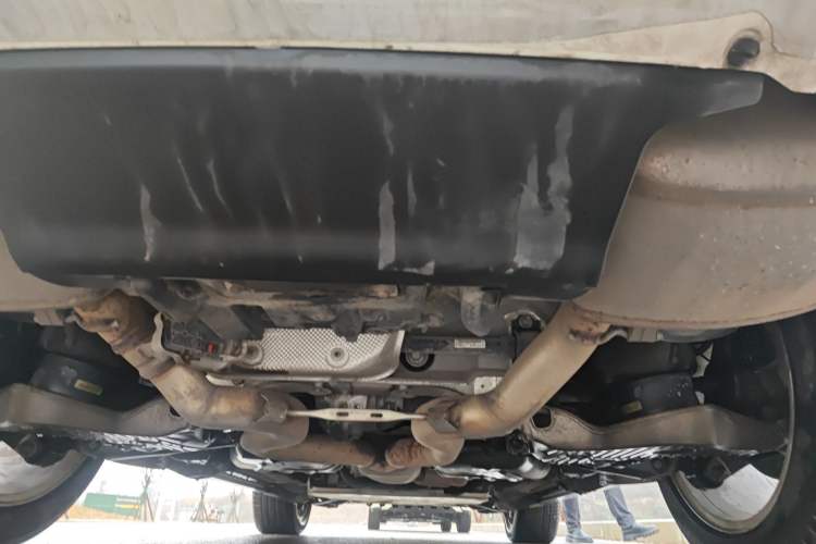 Used Land Rover Range Sport 2020 3.0 L6 HSE DYNAMIC Chassis Rear