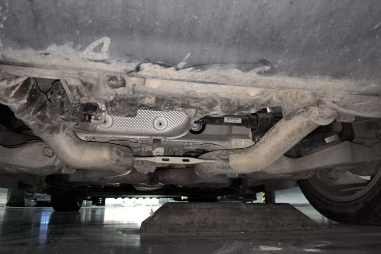 Used Land Rover Range Sport 2020 3.0 L6 HSE DYNAMIC Chassis Rear