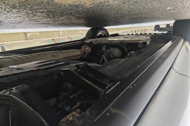 Used Land Rover Range Sport 2020 3.0 L6 HSE DYNAMIC Chassis Rear Left