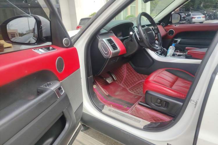 Used Land Rover Range Sport 2020 3.0 L6 HSE DYNAMIC Driver Seat