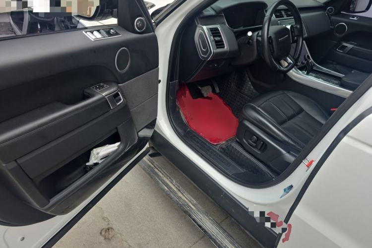 Used Land Rover Range Sport 2020 3.0 L6 SE Driver Seat