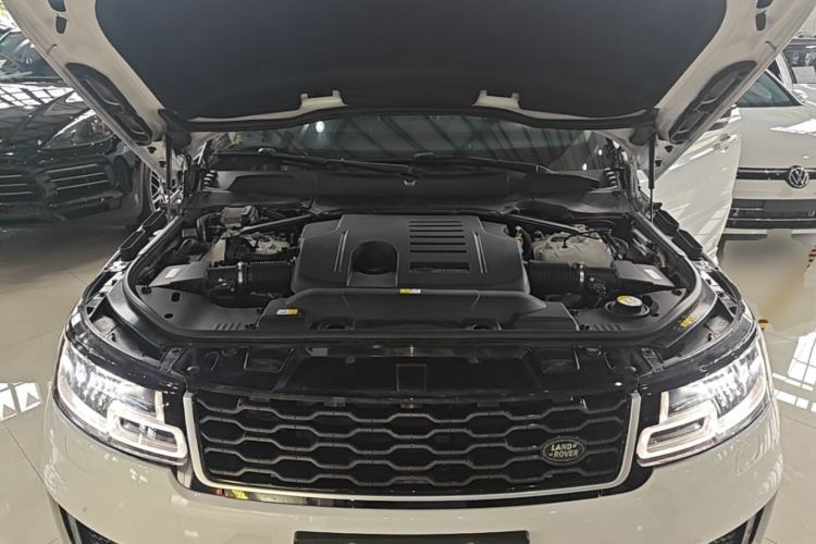 Used Land Rover Range Sport 2020 3.0 L6 SE Engine Bay