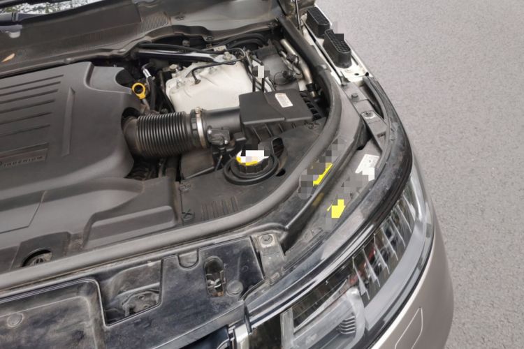 Used Land Rover Range Sport 2020 3.0 L6 HSE DYNAMIC Engine Bay Left