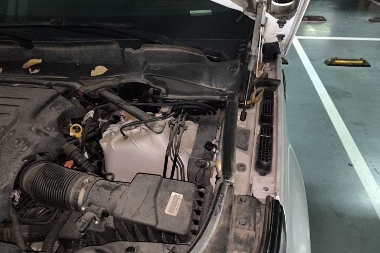 Used Land Rover Range Sport 2020 3.0 L6 HSE DYNAMIC Engine Bay Left