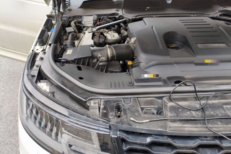 Used Land Rover Range Sport 2020 3.0 L6 SE Engine Bay Right
