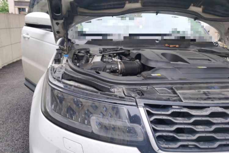 Used Land Rover Range Sport 2020 3.0 L6 SE Engine Bay Right
