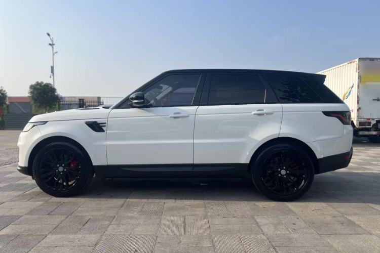 Used Land Rover Range Sport 2020 3.0 L6 SE Exterior 3