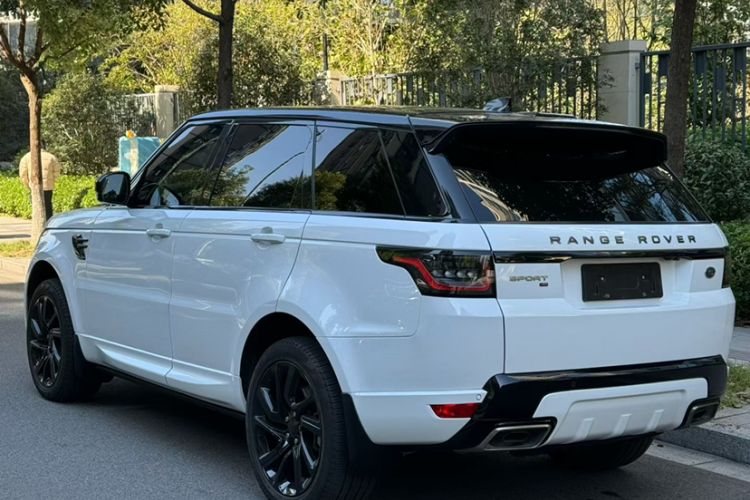 Used Land Rover Range Sport 2020 3.0 L6 HSE DYNAMIC Exterior 3