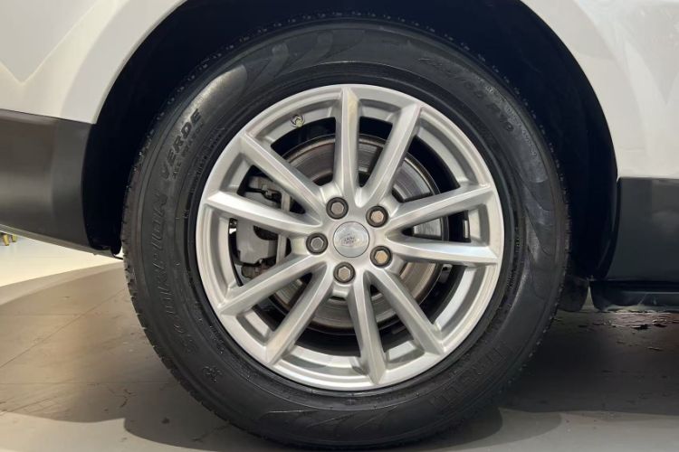 Used Land Rover Range Sport 2020 3.0 L6 SE Exterior 6