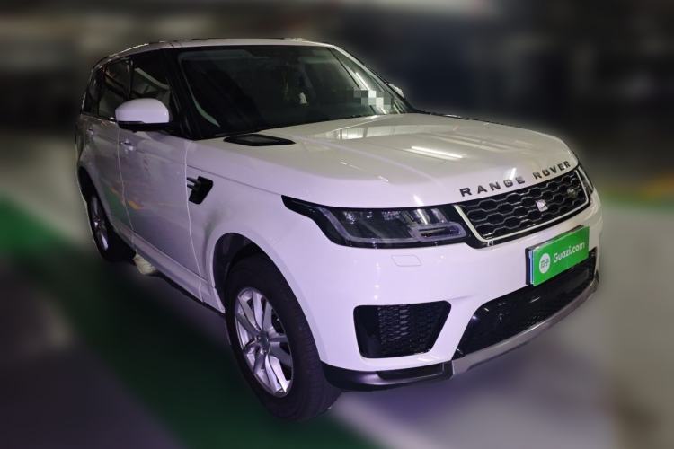Used Land Rover Range Sport 2020 3.0 L6 SE Front Right 45 Deg