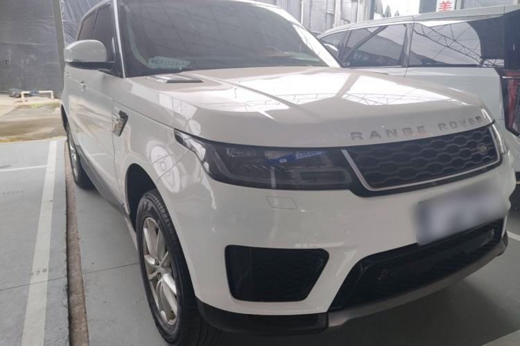 Used Land Rover Range Sport 2020 3.0 L6 SE Front Right 45 Deg