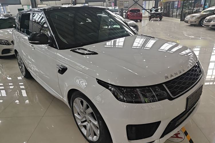 Used Land Rover Range Sport 2020 3.0 L6 SE Front Right 45 Deg