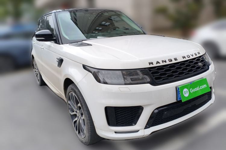 Used Land Rover Range Sport 2020 3.0 L6 SE Front Right 45 Deg