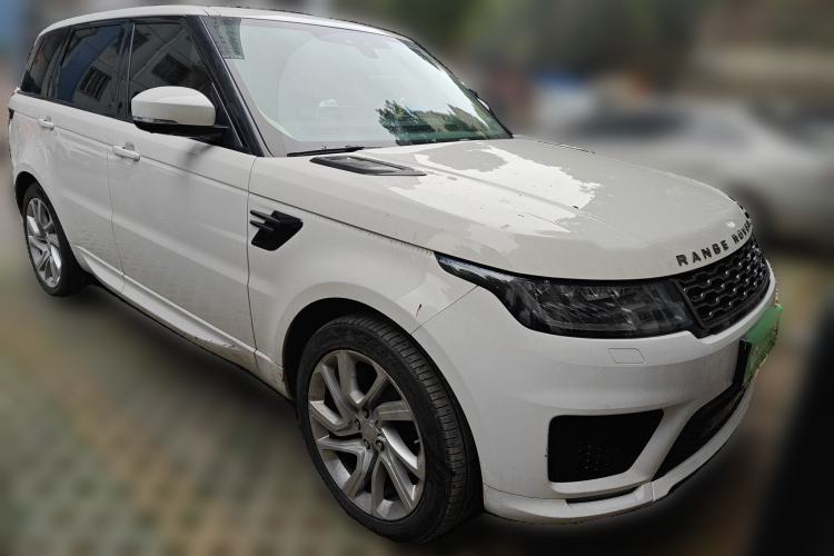 Used Land Rover Range Sport 2020 3.0 L6 HSE DYNAMIC Front Right 45 Deg