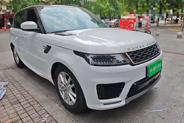 Used Land Rover Range Sport 2020 3.0 L6 SE Front Right 45 Deg