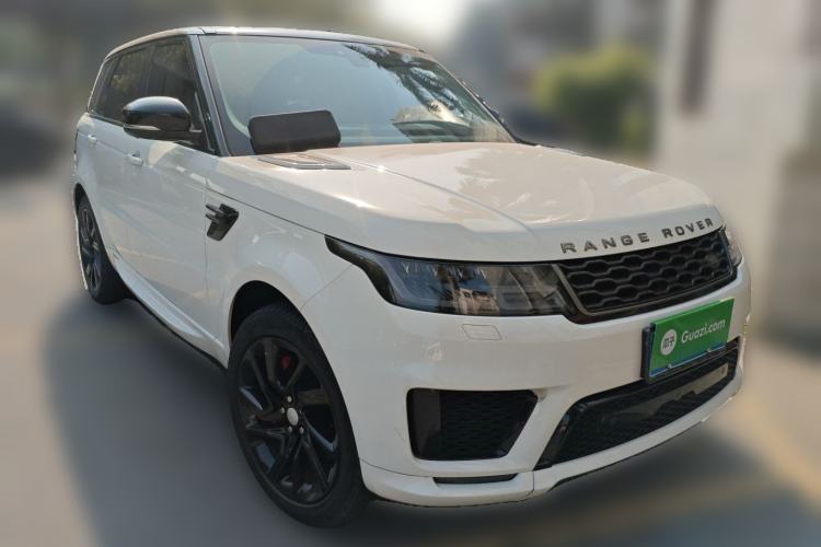 Used Land Rover Range Sport 2020 3.0 L6 HSE DYNAMIC Front Right 45 Deg