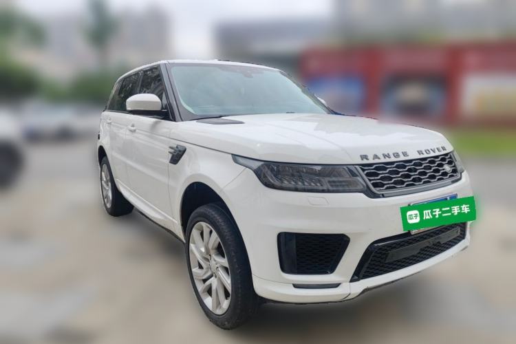 Used Land Rover Range Sport 2020 3.0 L6 HSE DYNAMIC Front Right 45 Deg
