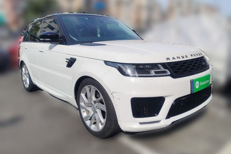 Used Land Rover Range Sport 2020 3.0 L6 HSE DYNAMIC Front Right 45 Deg