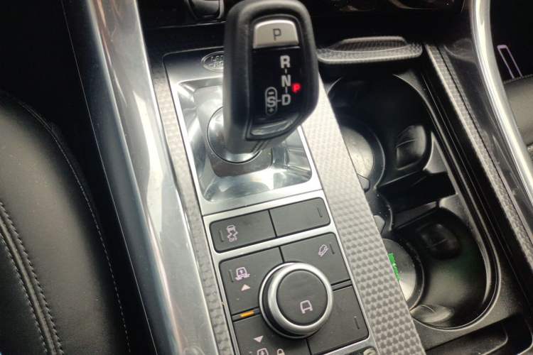 Used Land Rover Range Sport 2020 3.0 L6 HSE DYNAMIC Gear Lever