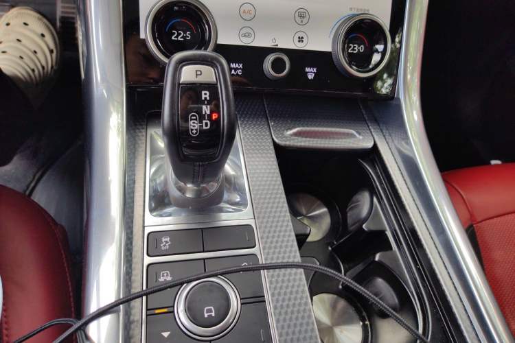 Used Land Rover Range Sport 2020 3.0 L6 HSE DYNAMIC Gear Lever