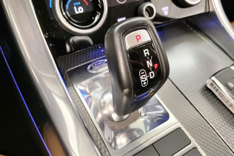 Used Land Rover Range Sport 2020 3.0 L6 HSE DYNAMIC Gear Lever