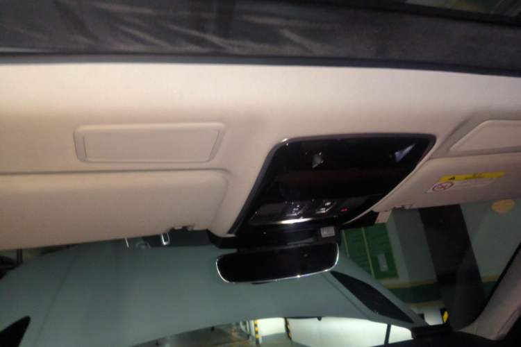 Used Land Rover Range Sport 2020 3.0 L6 HSE DYNAMIC Headliner