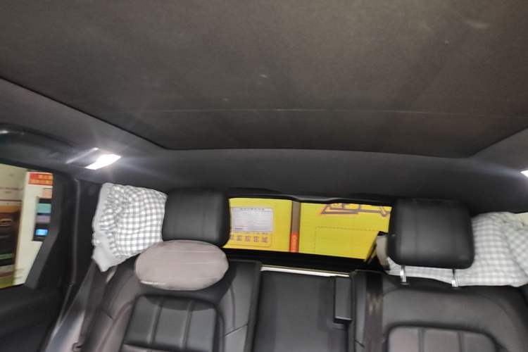 Used Land Rover Range Sport 2020 3.0 L6 SE Headliner