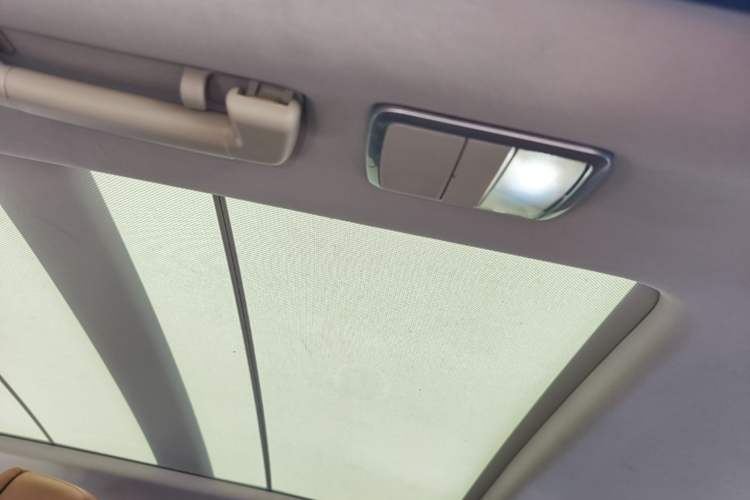 Used Land Rover Range Sport 2020 3.0 L6 HSE DYNAMIC Headliner