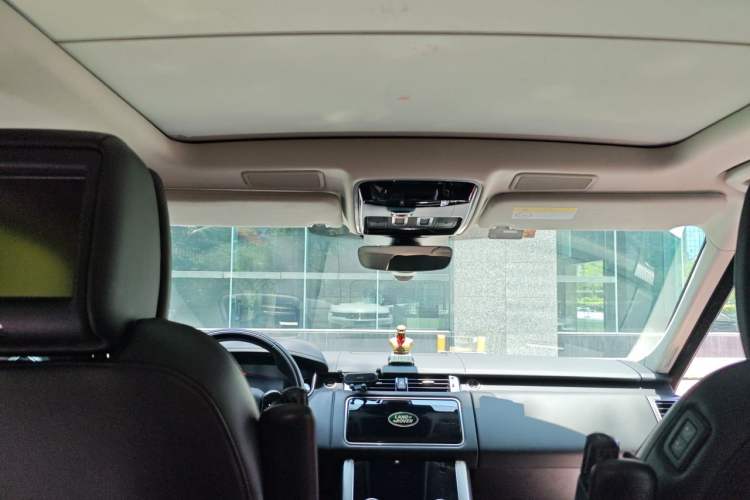 Used Land Rover Range Sport 2020 3.0 L6 HSE DYNAMIC Headliner