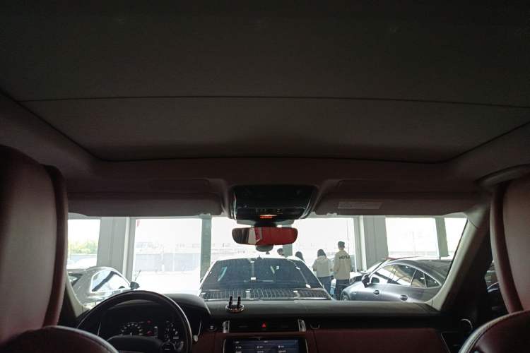 Used Land Rover Range Sport 2020 3.0 L6 HSE DYNAMIC Headliner