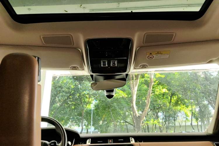 Used Land Rover Range Sport 2020 3.0 L6 HSE DYNAMIC Headliner