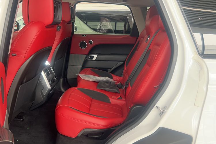 Used Land Rover Range Sport 2020 3.0 L6 HSE DYNAMIC Interior 1