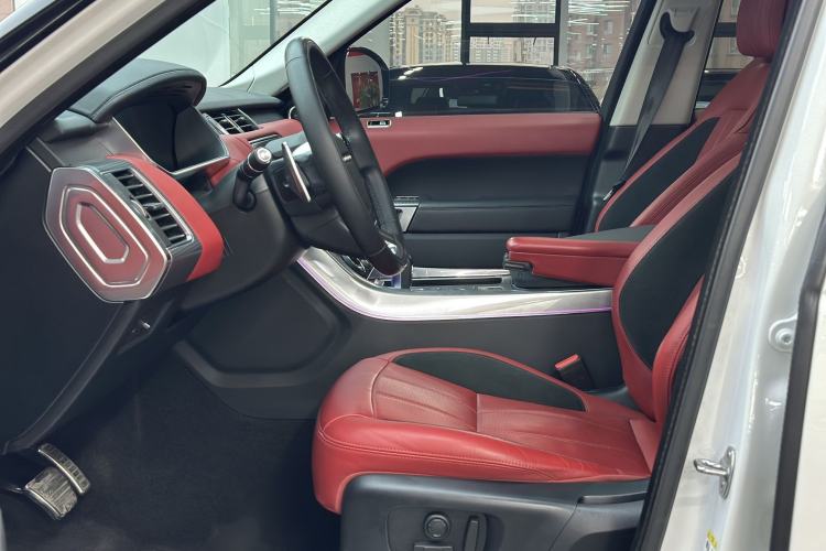 Used Land Rover Range Sport 2020 3.0 L6 HSE DYNAMIC Interior 1