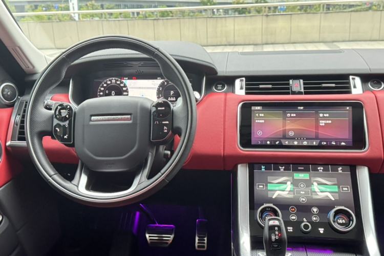 Used Land Rover Range Sport 2020 3.0 L6 HSE DYNAMIC Interior 2