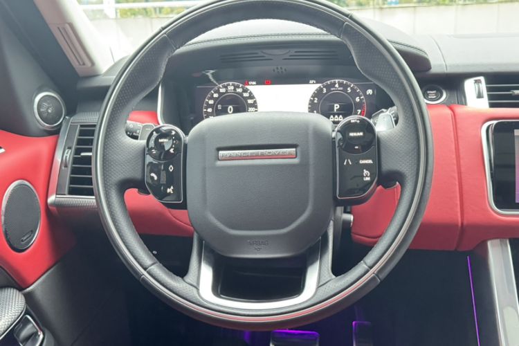 Used Land Rover Range Sport 2020 3.0 L6 HSE DYNAMIC Interior 3