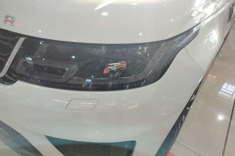Used Land Rover Range Sport 2020 3.0 L6 SE Left Front Headlight