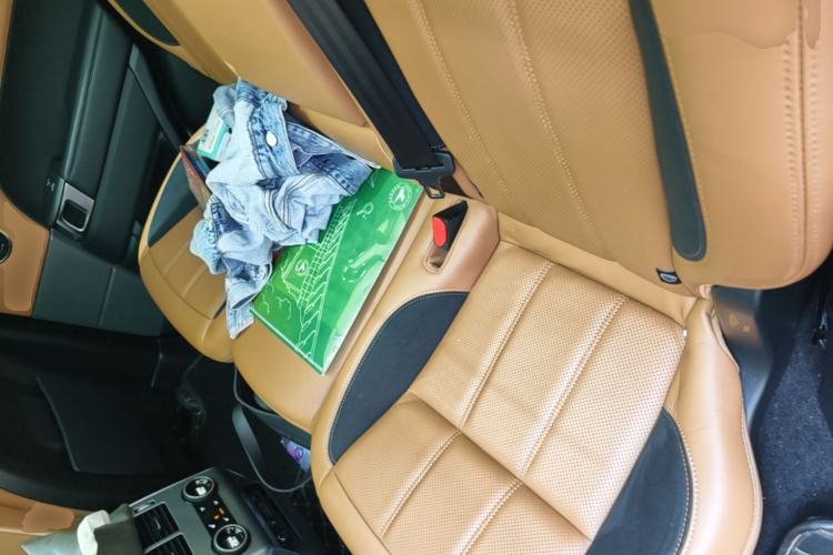 Used Land Rover Range Sport 2020 3.0 L6 HSE DYNAMIC Left Rear Seat