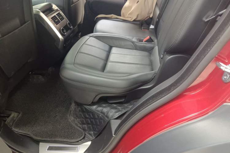 Used Land Rover Range Sport 2020 3.0 L6 HSE DYNAMIC Left Rear Seat