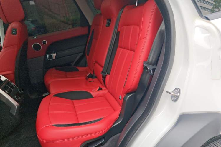 Used Land Rover Range Sport 2020 3.0 L6 HSE DYNAMIC Left Rear Seat
