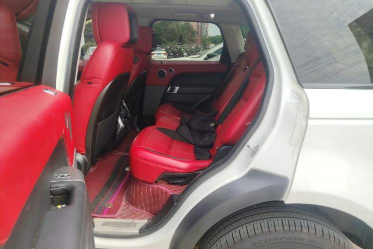 Used Land Rover Range Sport 2020 3.0 L6 HSE DYNAMIC Left Rear Seat