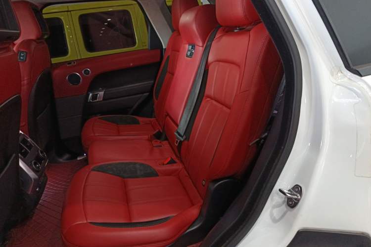 Used Land Rover Range Sport 2020 3.0 L6 HSE DYNAMIC Left Rear Seat